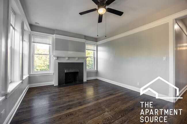 Foto del edificio - 6259 N Lakewood Ave