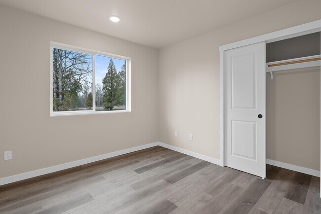Building Photo - 2864 Shore Pine Place