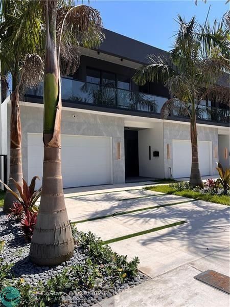 Foto del edificio - 1620 NE 5th Ct