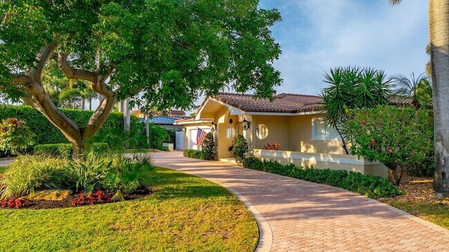 Foto del edificio - 2317 NE 28th Ct
