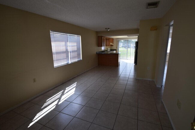 Foto del edificio - 6024 Norton Rd