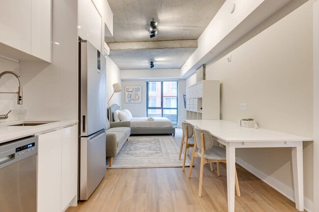 Photo du bâtiment - 742 Rue William