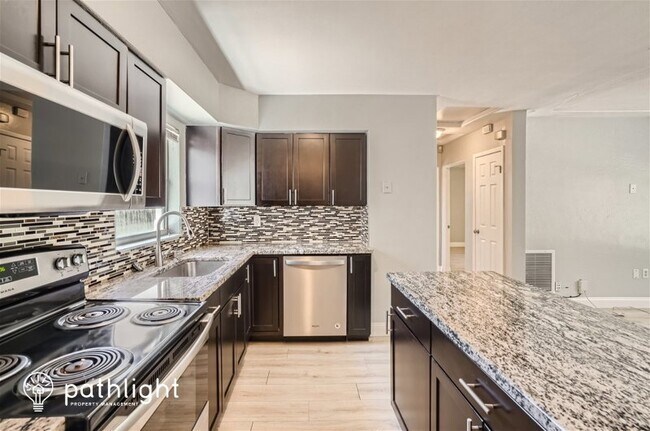 Building Photo - 5235 Robin Lane North, St Petersburg, FL, ...