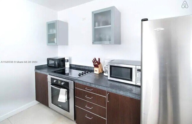 Foto del edificio - 130 3rd St
