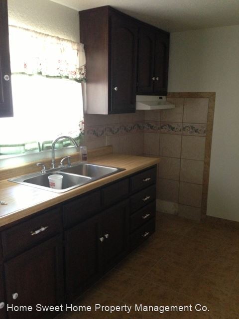 Foto del edificio - 2 br, 1 bath House - 480 West Ave.