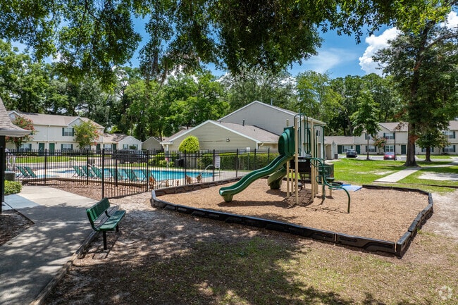 Playground - Hampton Ridge Apartments