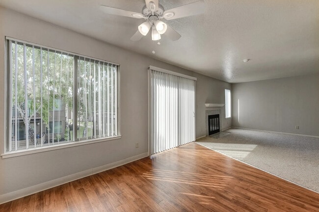 Building Photo - Lakeview Village Apartments