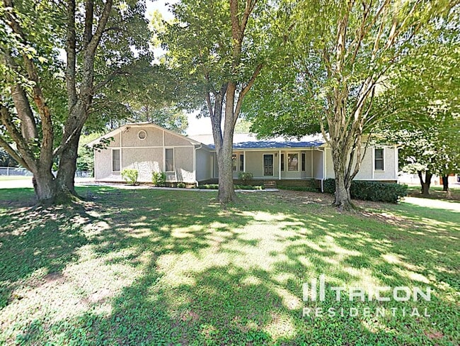 Building Photo - 146 Meadow Ridge Dr