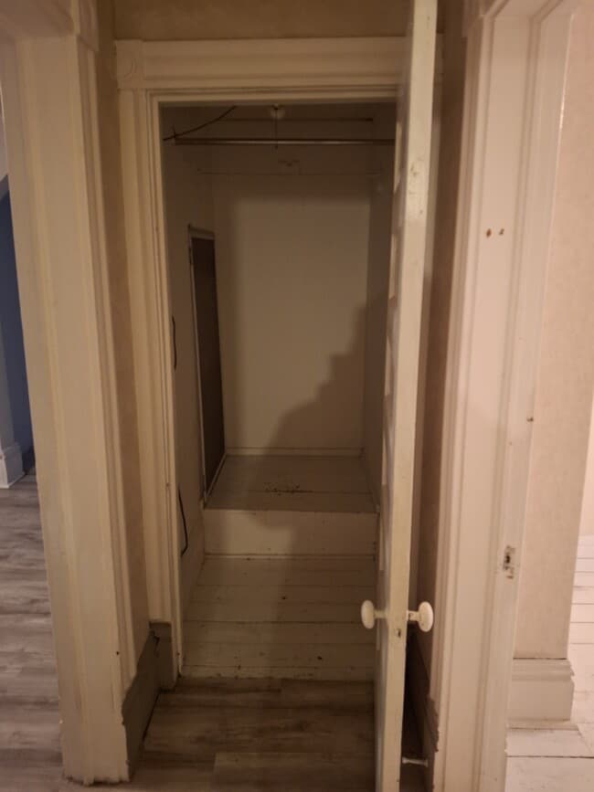 Building Photo - 661 Lovett Ave SE