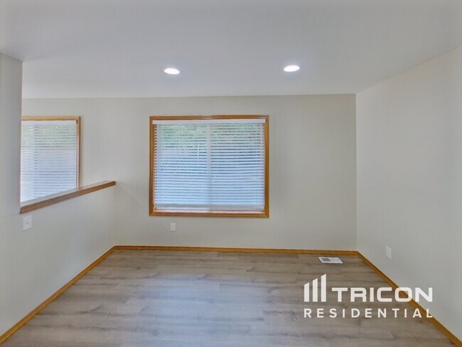 Foto del edificio - 18209 87th Ave E
