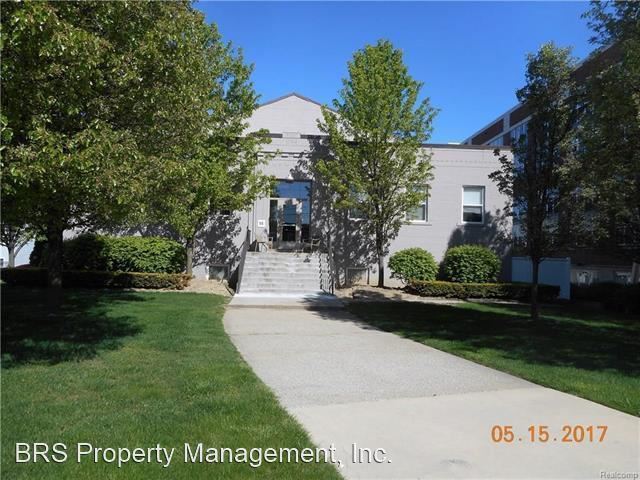 Primary Photo - 1 br, 1 bath House - 98 NB Gratiot Ave Uni...
