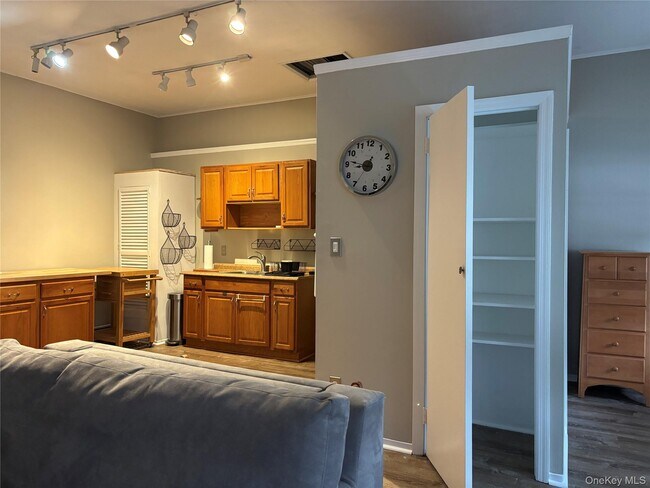 Foto del edificio - 158 Horseshoe Rd