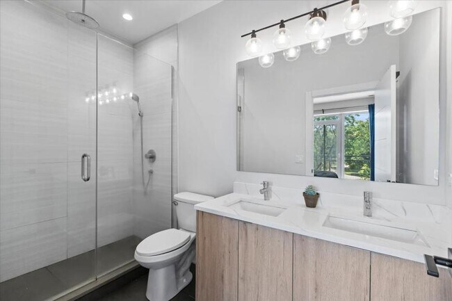 Foto del edificio - 2 bedroom in Chicago IL 60612