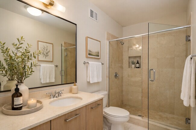 Building Photo - 420 E Waterside Dr