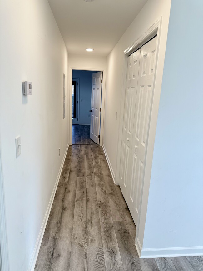 Foto del edificio - 716B 29th Ave N