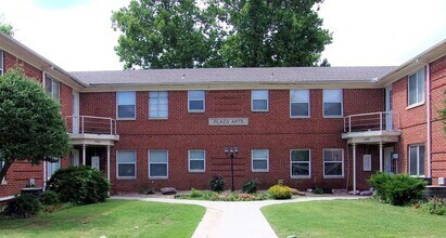 Building Photo - 1744 NW 17th St
