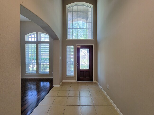 Foto del edificio - 20931 Flower Croft Ct