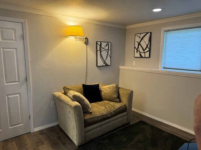 Foto del edificio - 1335-1211 211th Pl NE