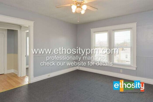 Foto del edificio - 3151 South Holt Road