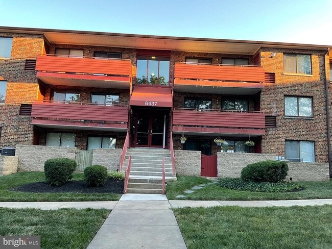 Building Photo - 6437 Richmond Hwy