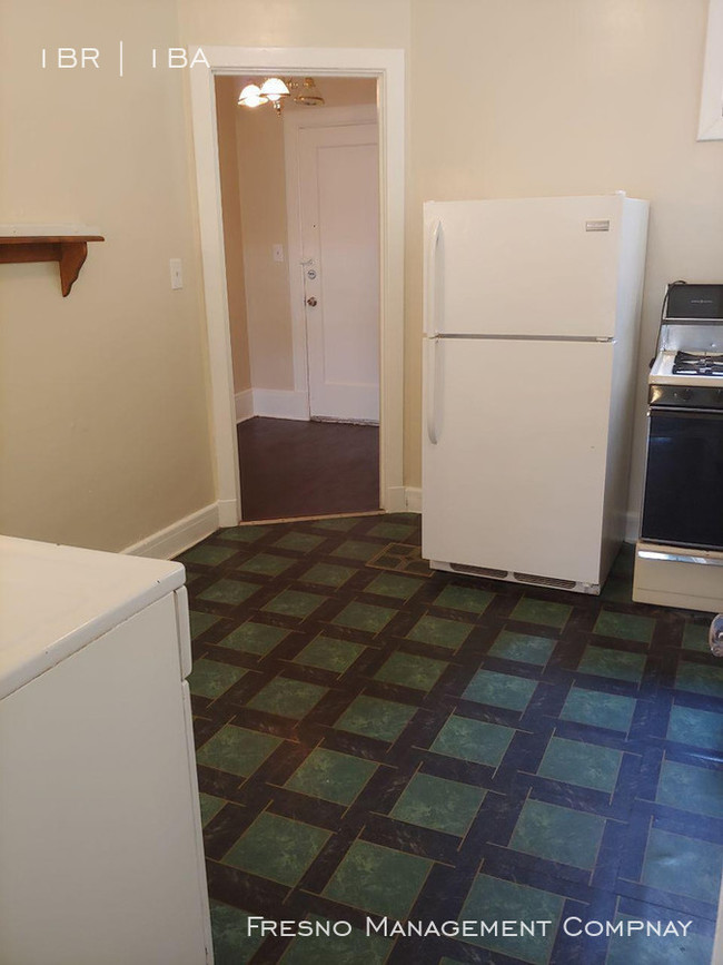 Foto del edificio - 1047 N Fulton St