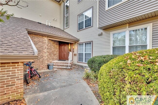 Building Photo - 7162 Elm Ct