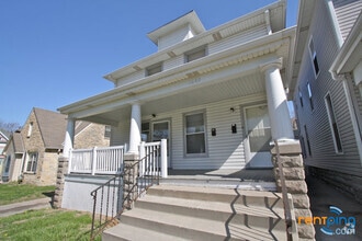 Building Photo - 1640 E St