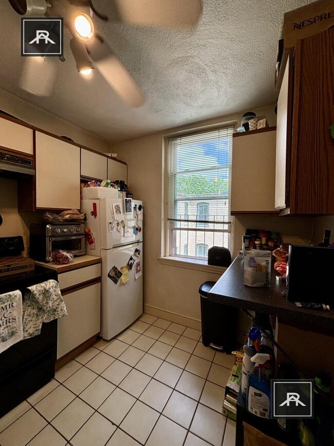 Building Photo - 2 bedroom in Allston MA 02135
