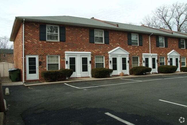 4012 Forest Hill Ave Richmond Va 23225 Apartments Building Photo 4012 Forest Hill Ave