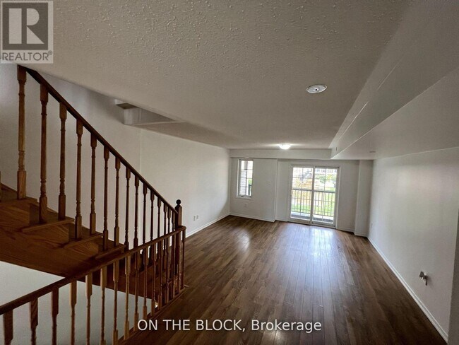 Building Photo - 2530 Rosedrop Path