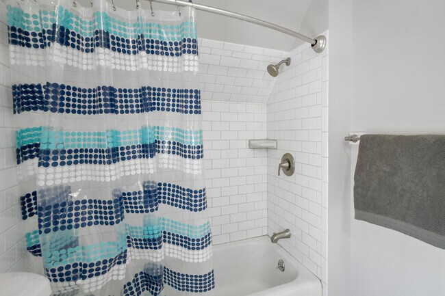 Foto del edificio - 87 Pleasant St