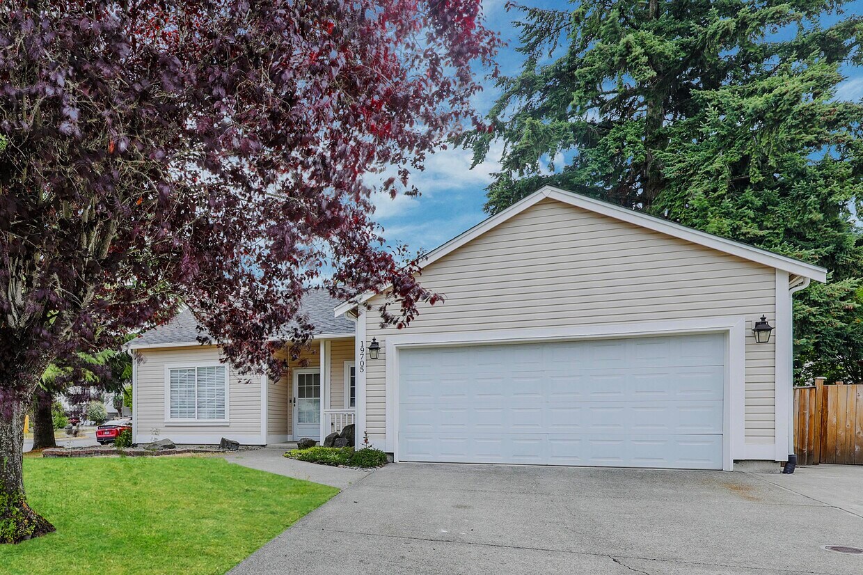 Foto principal - 19705 13th Avenue Ct E