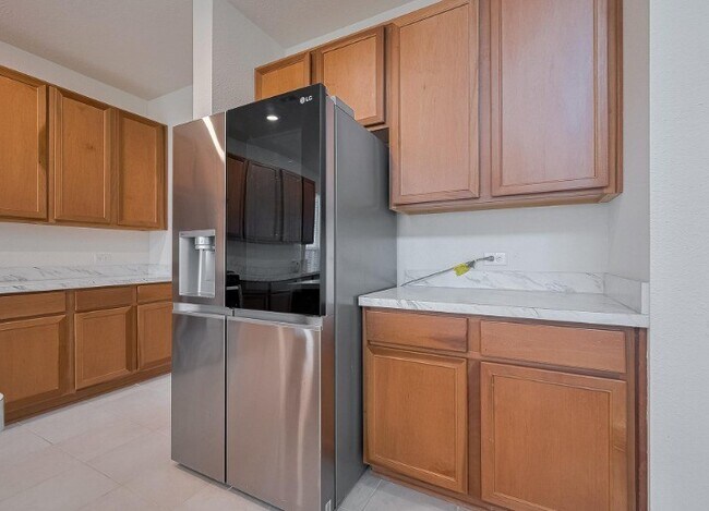 Building Photo - 5815 Texas Sage Dr