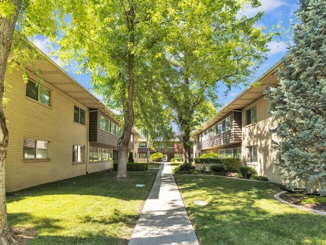 Building Photo - 1150 E 2700 S