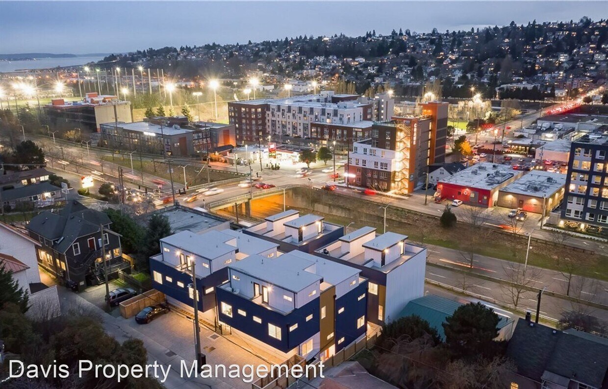 Primary Photo - 3 br, 3 bath House - 3214 15th Ave W, Unit D