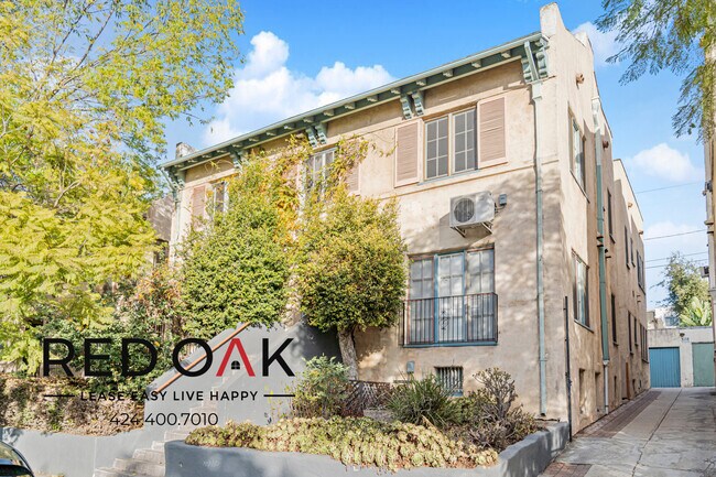 Foto del edificio - 852 N Oxford Ave