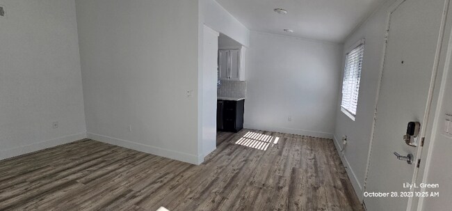 Foto del edificio - 1728 Bedford Ln