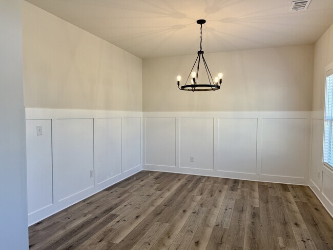 Foto del edificio - 401 Fox Crk Dr