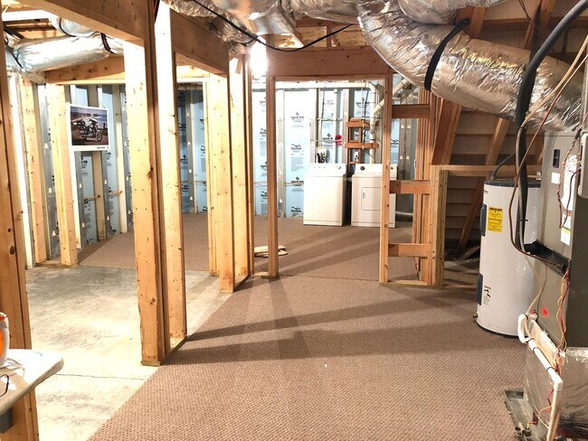 Building Photo - 3055 Heather View Ct
