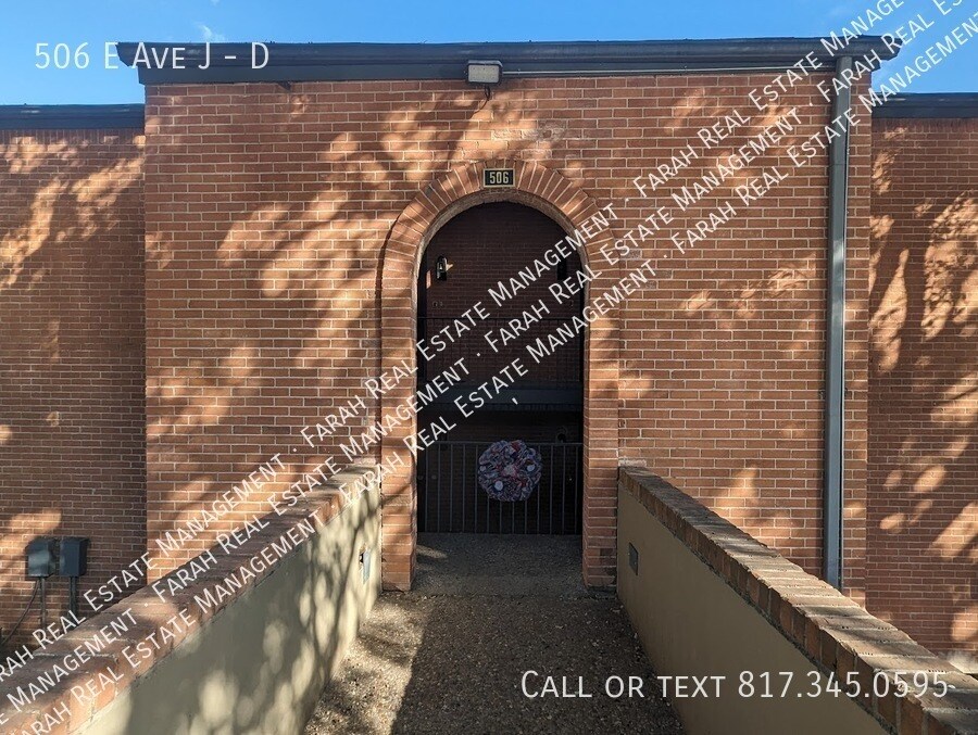 Foto principal - 506 E Avenue J