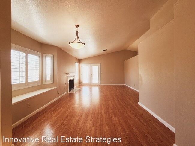 Building Photo - 3 br, 2 bath House - 7073 Harbor View Dr