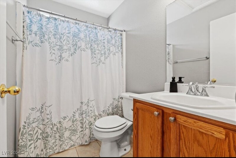 Foto del edificio - 3023 Sunrise Bay Ave