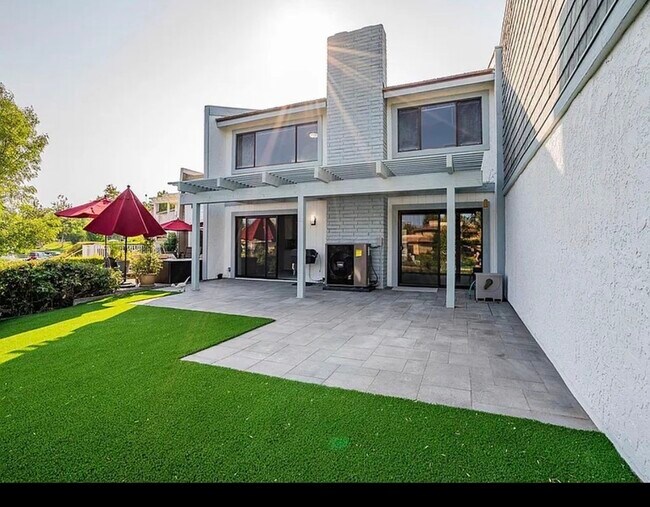 Foto del edificio - 2412 Windward Cir