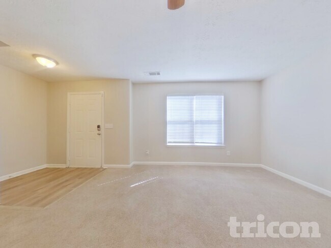 Foto del edificio - 360 Springhaven Way SE