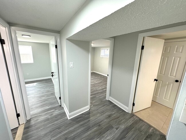 Foto del edificio - 5511 Henderson Way
