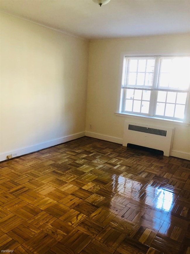 Building Photo - 2 br, 1 bath  - 312 Washington St