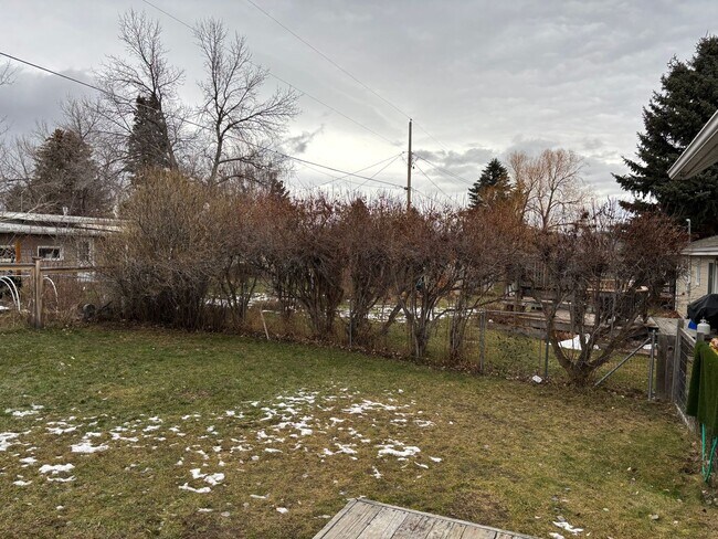 Foto del edificio - Beautiful house near walking trails and the hospital. Beautiful views of the Bridger Mountains