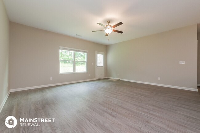 Building Photo - 70 Ashley Trace