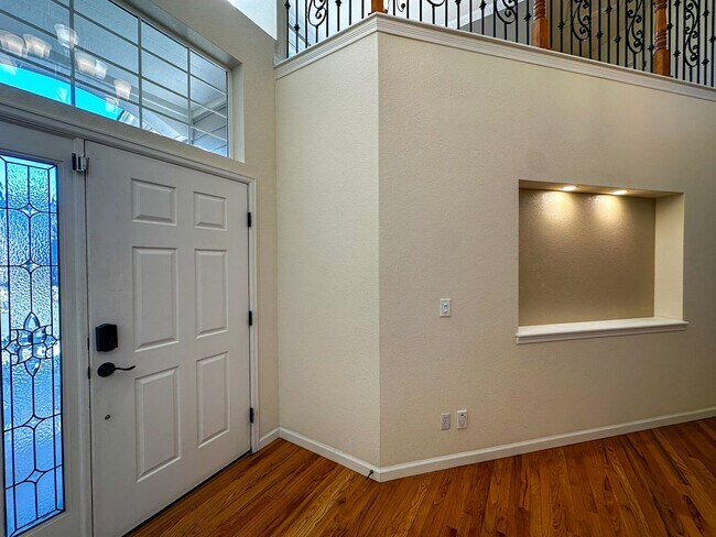 Foto del edificio - Luxurious Castle Pine living awaits!
