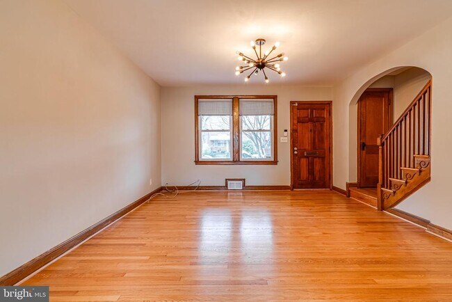 Building Photo - 4117 18th St NE